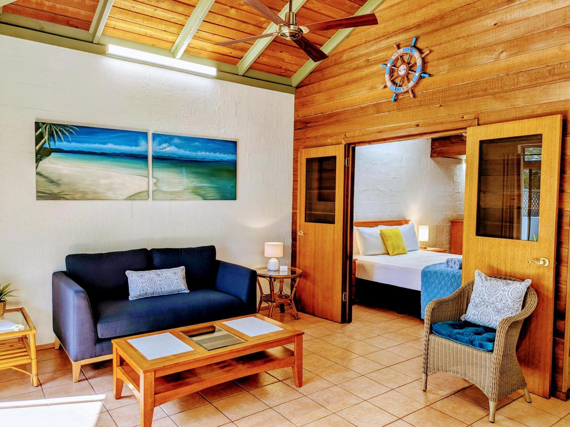 Beachside Cottage - A Private Peaceful Hidden Gem 50M To Beach Nelly Bay Eksteriør billede